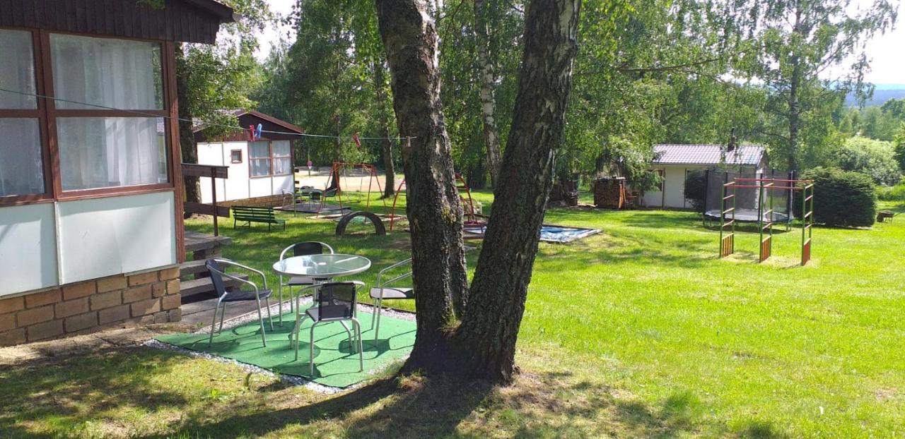Retro Chatky Hurka Lipno Horní Planá Εξωτερικό φωτογραφία